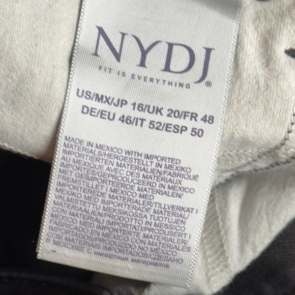 NYDJ Black Skinny Jeans Stretch Size 16 Pockets Straight Leg - Picture 11 of 13